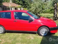 Usata Alfa Romeo 145 103 CV (75 kW) 1995 Rosso Utilitaria