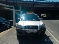 Usata Hyundai Tucson Active 140 CV (102 kW) 2008 Grigio SUV