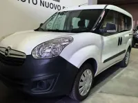 Usata Opel Combo Edition 95 CV (69 kW) 2013 Bianco Monovolume