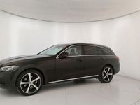 Usata Mercedes 220 Premium Plus 197 CV (144 kW) 2023 Nero Station wagon