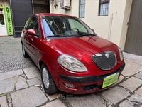 Usata Lancia Ypsilon 70 CV (51 kW) 2004 Rosso Utilitaria