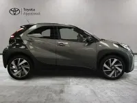 Usata Toyota Aygo X Lounge 72 CV (52 kW) 2022 Verde SUV