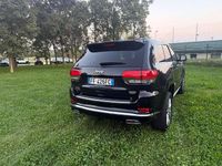Usata Jeep Grand Cherokee Summit 250 CV (183 kW) 2016 Nero SUV