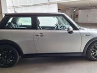 Usata Mini Cooper S 170 CV (125 kW) 2006 Argento Utilitaria