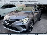 Usata Renault Captur Techno 140 CV (102 kW) 2023 Grigio SUV