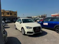 Usata Audi A1 Ambition 105 CV (77 kW) 2012 Bianco Utilitaria