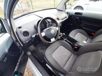 Usata VW New Beetle 105 CV (77 kW) 2010 Grigio Utilitaria