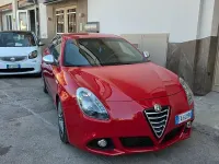 Usata Alfa Romeo Giulietta Exclusive 175 CV (128 kW) 2015 Rosso Utilitaria