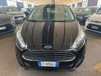 Usata Ford Fiesta Titanium 97 CV (71 kW) 2015 Nero Utilitaria
