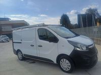 Usata Opel Vivaro 120 CV (88 kW) 2018 Bianco Monovolume
