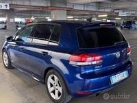Usata VW Golf VI Comfortline 105 CV (77 kW) 2011 Blu Utilitaria