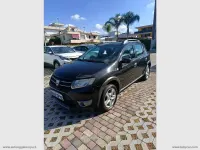 Begagnad Dacia Sandero Stepway 90 HK (66 kW) 2014 Svart Sedan
