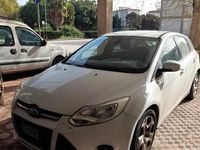 Usata Ford Focus 105 CV (77 kW) 2013 Bianco Berlina
