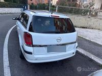 Usata Opel Astra 101 CV (74 kW) 2005 Station wagon