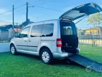 Usata VW Caddy 102 CV (75 kW) 2015 Grigio Monovolume