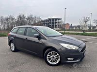 Usata Ford Focus Titanium 120 CV (88 kW) 2016 Grigio Station wagon