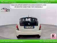 Usata Lancia Ypsilon 80 CV (58 kW) 2014 Bianco Utilitaria