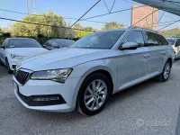 Usata Skoda Superb Executive 150 CV (110 kW) 2019 Bianco Station wagon