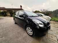 Usata Toyota Yaris Sol 101 CV (74 kW) 2009 Nero Utilitaria