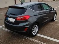 Usata Ford Fiesta Titanium 86 CV (63 kW) 2020 Grigio Utilitaria