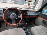 Usata Alfa Romeo Alfetta 130 CV (95 kW) 1984 Blu Berlina