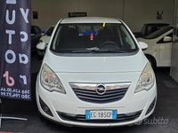 Usata Opel Meriva Cosmo 110 CV (80 kW) 2012 Bianco Monovolume