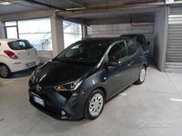 Usata Toyota Aygo X-clusiv 72 CV (52 kW) 2021 Nero Utilitaria