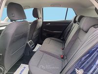 Usata VW Golf VIII Life 131 CV (96 kW) 2023 Blu Berlina