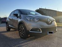 Usata Renault Captur 90 CV (66 kW) 2015 Bronzo SUV