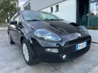 Usata Fiat Punto Lounge 69 CV (50 kW) 2012 Nero Utilitaria