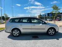 Usata Ford Focus Style 90 CV (66 kW) 2007 Grigio Station wagon
