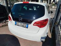 Usata Opel Meriva 119 CV (87 kW) 2013 Bianco Monovolume