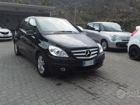 Usata Mercedes B180 Executive 109 CV (80 kW) 2011 Nero Monovolume