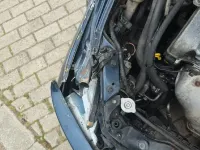 Usata Mazda 323F 88 CV (64 kW) 1999 Blu Berlina