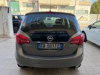Usata Opel Meriva Cosmo 95 CV (69 kW) 2013 Marrone Monovolume