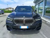 Usata BMW X5 M Sport 286 CV (210 kW) 2022 Saphirschwarz metallic SUV