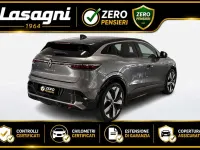 Usado Renault Megane E-Tech Techno 55 kW (75 CV) 2023 Gris Berlina