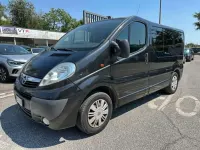 Usata Opel Vivaro 120 CV (88 kW) 2011 Nero Monovolume