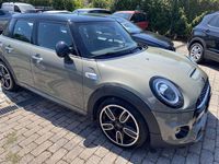 Usata Mini Cooper SD Hype 170 CV (125 kW) 2018 Beige Utilitaria