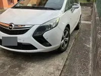 Usata Opel Zafira Tourer 150 CV (110 kW) 2013 Bianco Monovolume
