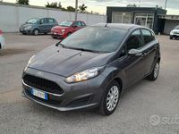 Usata Ford Fiesta Titanium 95 CV (69 kW) 2017 Grigio Berlina