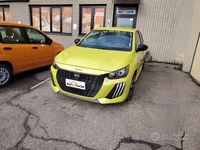 Usata Peugeot 208 Active 101 CV (74 kW) 2024 Giallo metallizzato Utilitaria