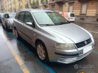 Usata Fiat Stilo 140 CV (102 kW) 2004 Grigio Berlina