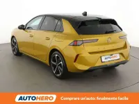 Usata Opel Astra Elegance 181 CV (133 kW) 2024 Oro Utilitaria