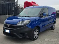 Usata Fiat Doblò S 105 CV (77 kW) 2020 Blu Monovolume