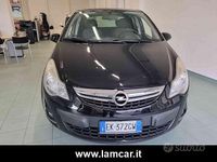 Usata Opel Corsa 75 CV (55 kW) 2011 Nero Berlina