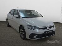Usata VW Polo Life 95 CV (69 kW) 2023 Grigio Berlina