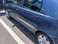 Usata Fiat Punto 80 CV (58 kW) 2004 Blu Utilitaria