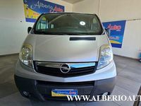 Usata Opel Vivaro 120 CV (88 kW) 2010 Grigio Monovolume