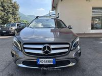 Usata Mercedes GLA180 136 CV (100 kW) 2017 Gray SUV